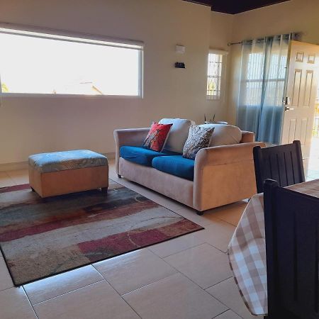 Ferienwohnung Ultimate Chill Montego Bay Exterior foto