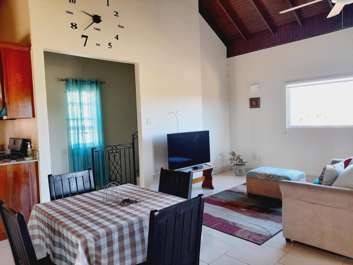 Ferienwohnung Ultimate Chill Montego Bay Exterior foto